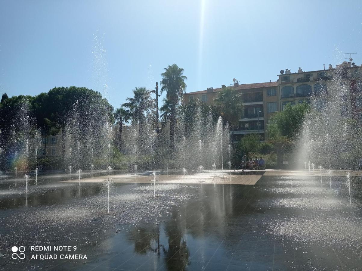 Studette En Plein Coeur Du Vieux Nizza Exterior foto