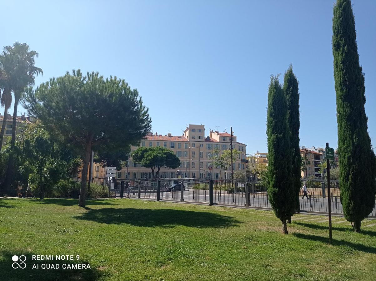 Studette En Plein Coeur Du Vieux Nizza Exterior foto